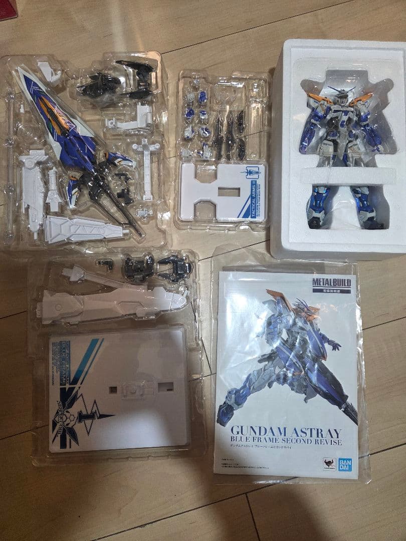 メタルビルド　ガンダムアストレイブルーフレームセカンドリバイ