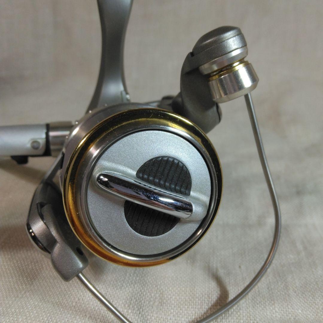 SHIMANO STELLA 3000 スピニングリール