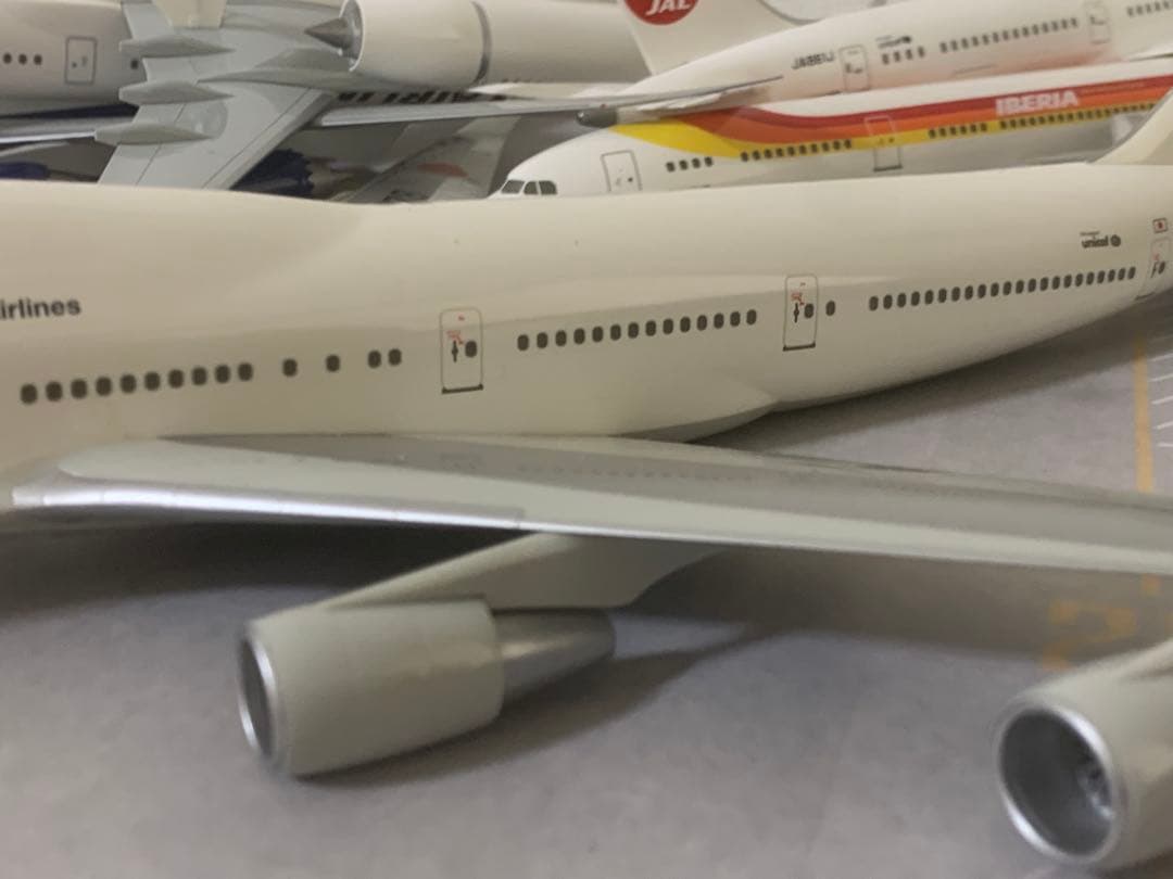 昭和ろく‼️ホーガン１／２００ＪＡＬ／Ｂ７４７-４００２代目鶴丸塗装機