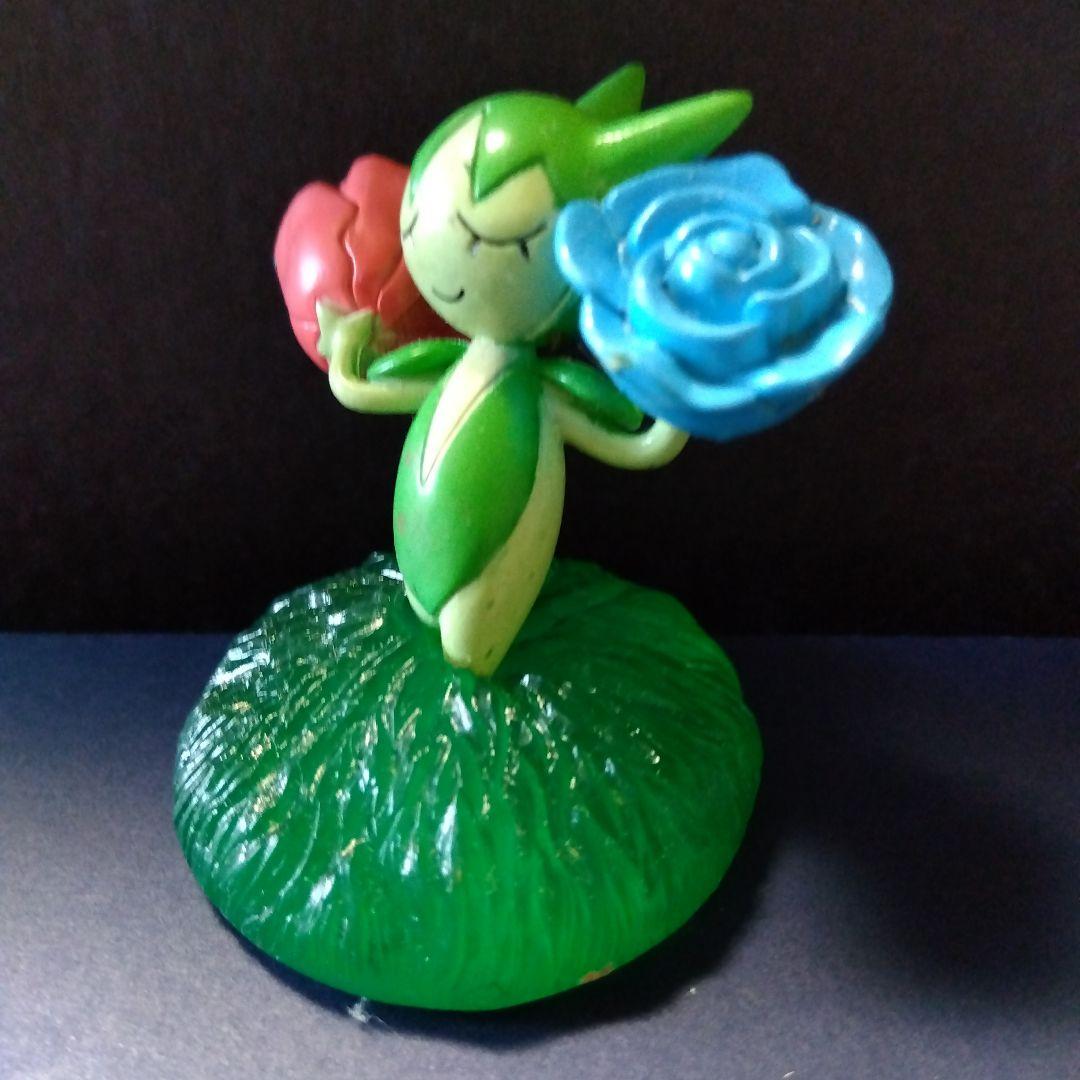レア ポケモン モンコレ ロゼリア フィギュア 花を持つキャラクター