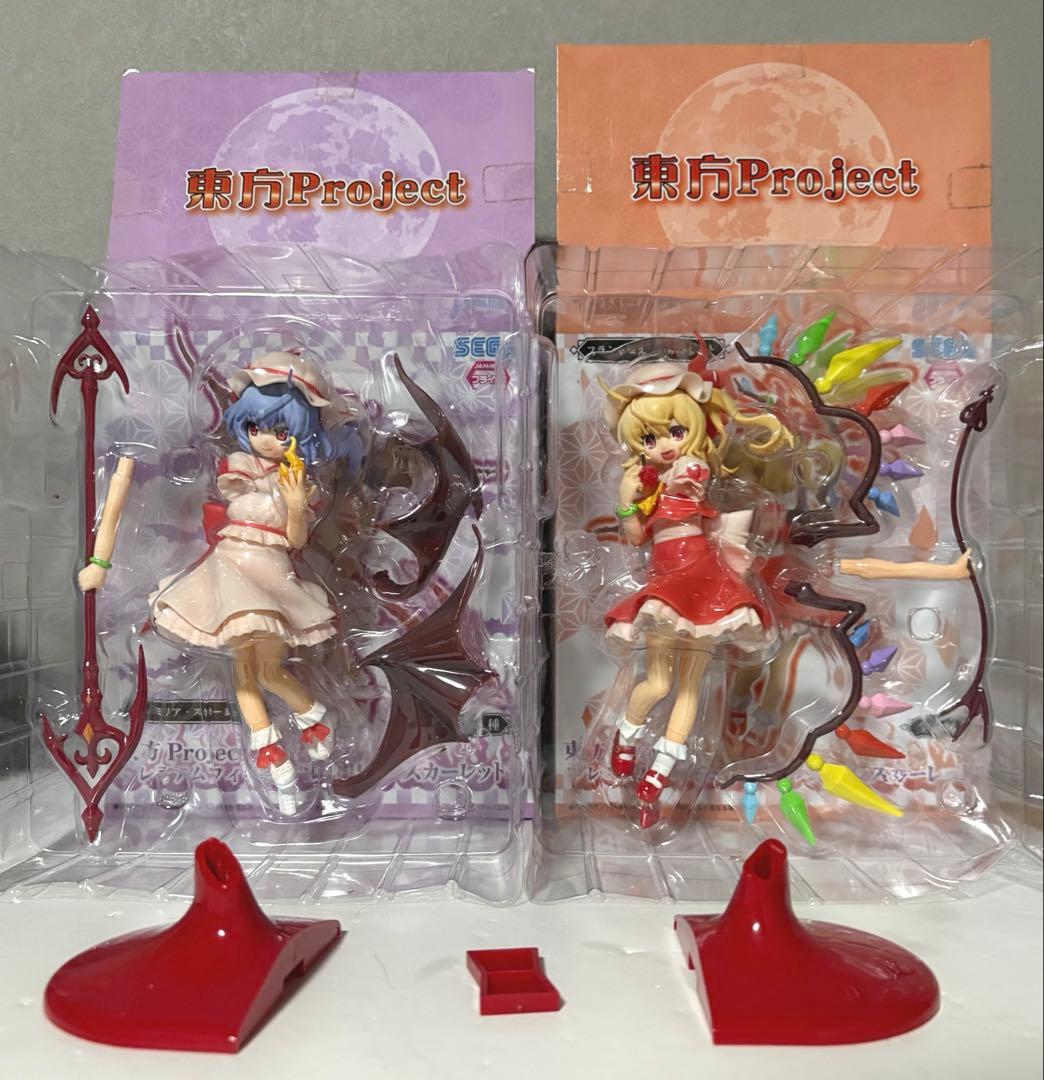東方project プレミアムフィギュア　フランドール　レミリア　スカーレット
