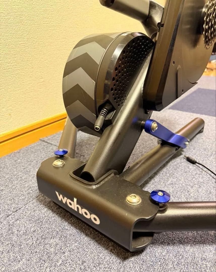 アクセサリー WAHOO KICKR V4