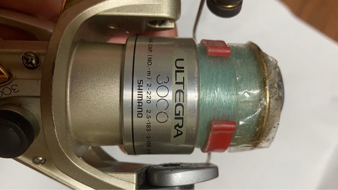 SHIMANO 3000 リール