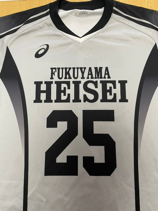 福山平成大学 バレーボール ユニフォーム 黒・シルバー 2XL