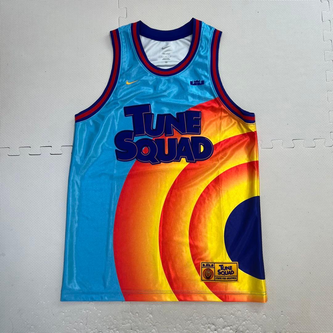 NIKE LeBron Space Jam Tune Squadセットアップ上下