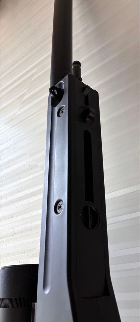 L96 AWS ブラックストック ボルトアクションエアーライフル