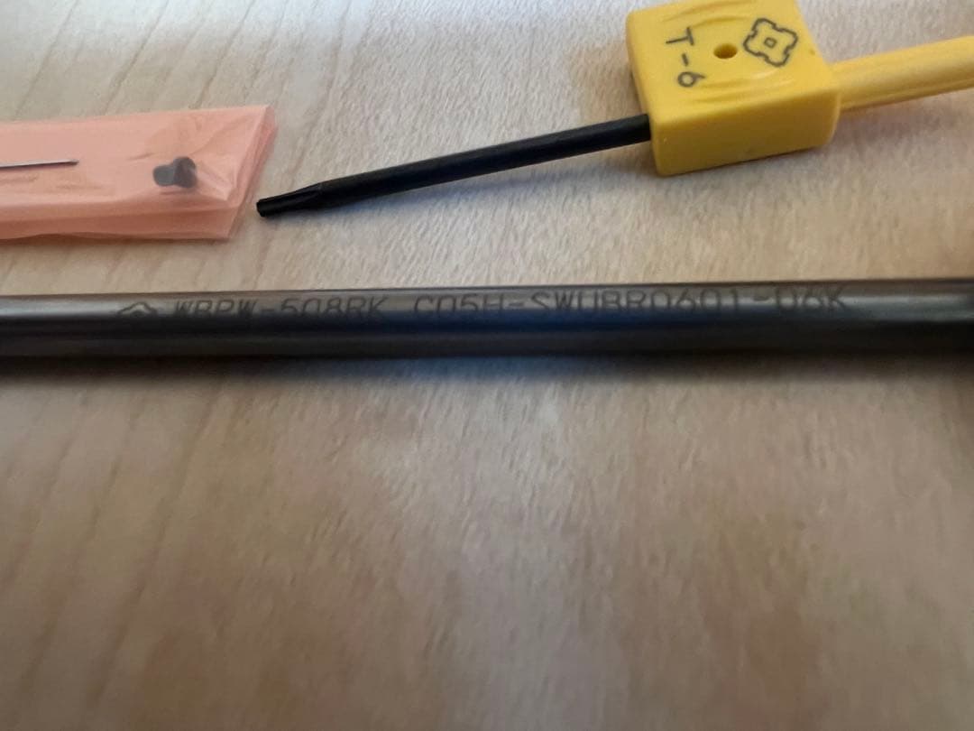(新品)住友 内径超硬バイト C05H-SWUBR0601-06K