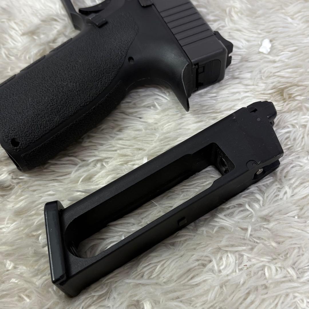 Carbon8 STRIKERNEUN co2ガスガン