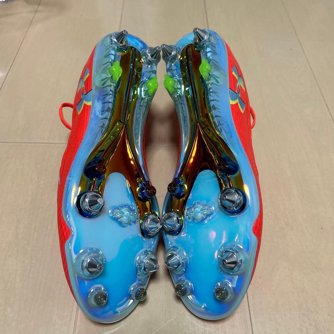 【希少】新品　アンダーアーマー サッカースパイク 28cm 取り替え式　SG