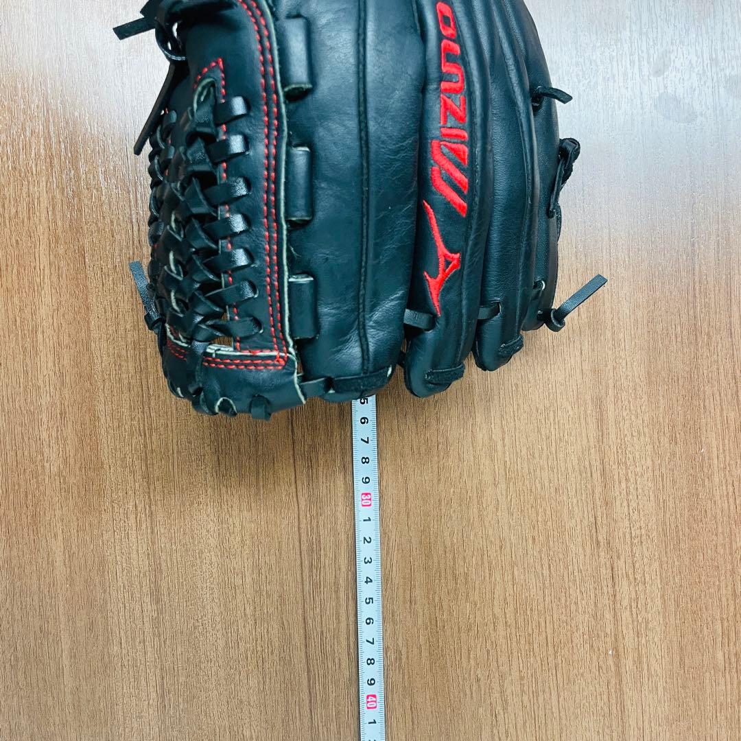 【Mizuno】ミズノ　軟式グローブ 黒/赤 右手用　即戦力　美品