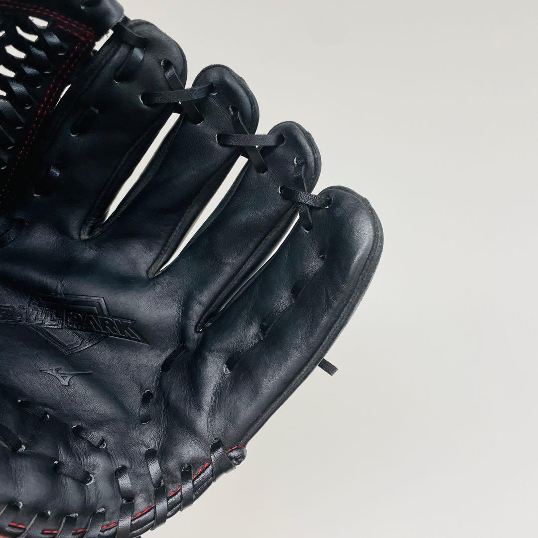 【Mizuno】ミズノ　軟式グローブ 黒/赤 右手用　即戦力　美品