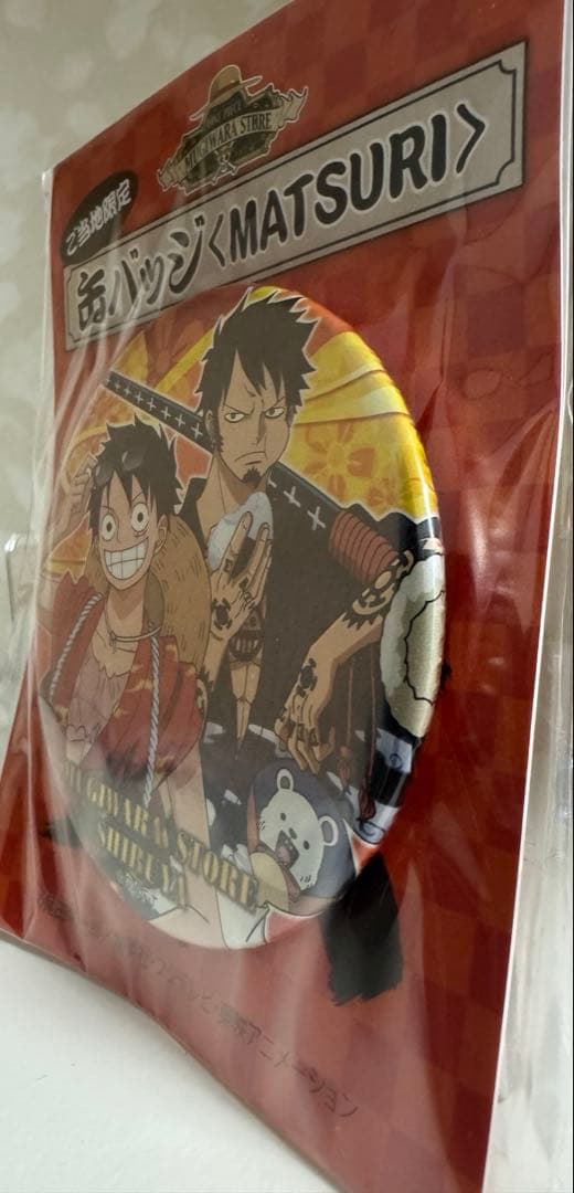 ONE PIECE 麦わらストア　渋谷　ご当地限定　祭　缶バッジ　ルフィ ロー
