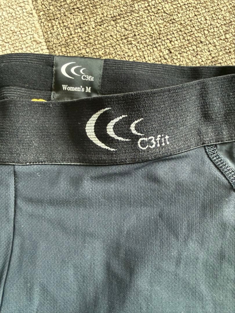 C3fit（シースリーフィット）インパクトエアーロングタイツ レディースMサイズ
