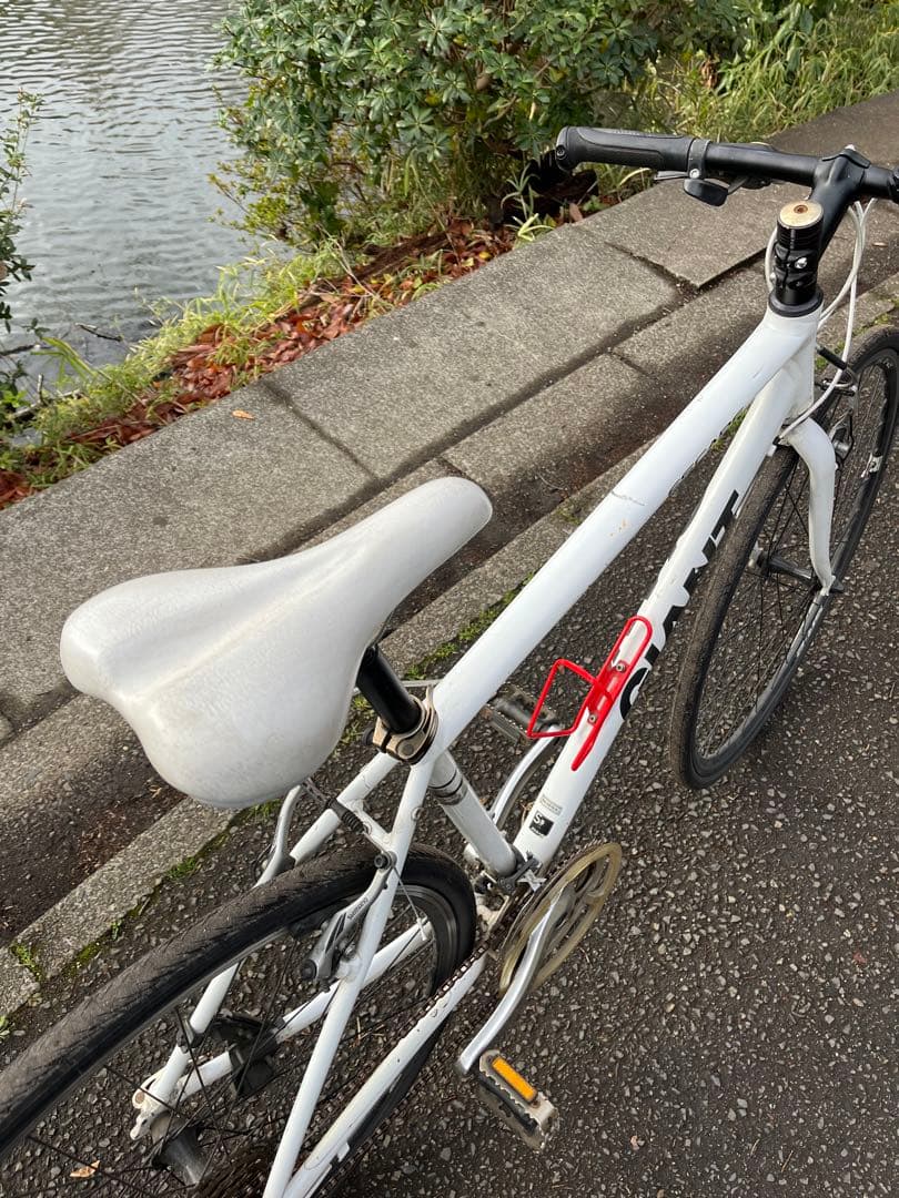 ⭐️おまけ付き⭐️GIANT ESCAPE R3 ホワイトSサイズ