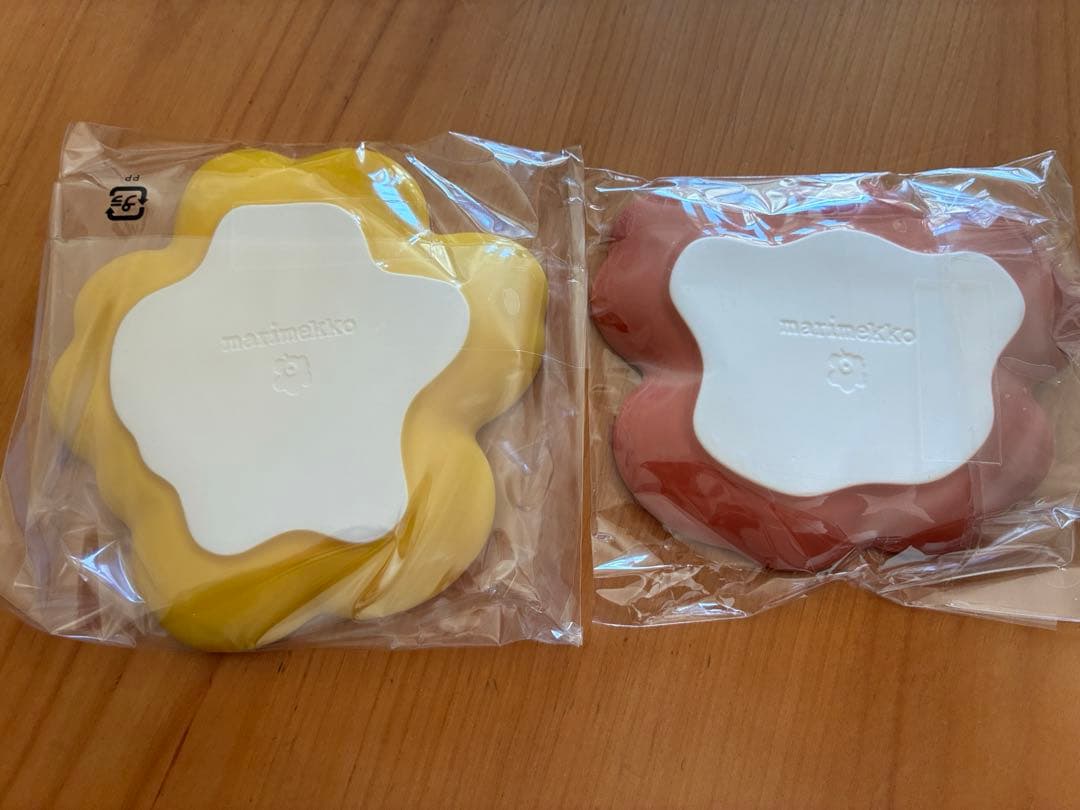 マリメッコ 60周年記念　小皿2客セット
