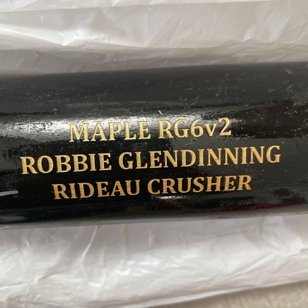 WBC出場メンバー　ロビー・グレンディニング選手サイン入り硬式バット