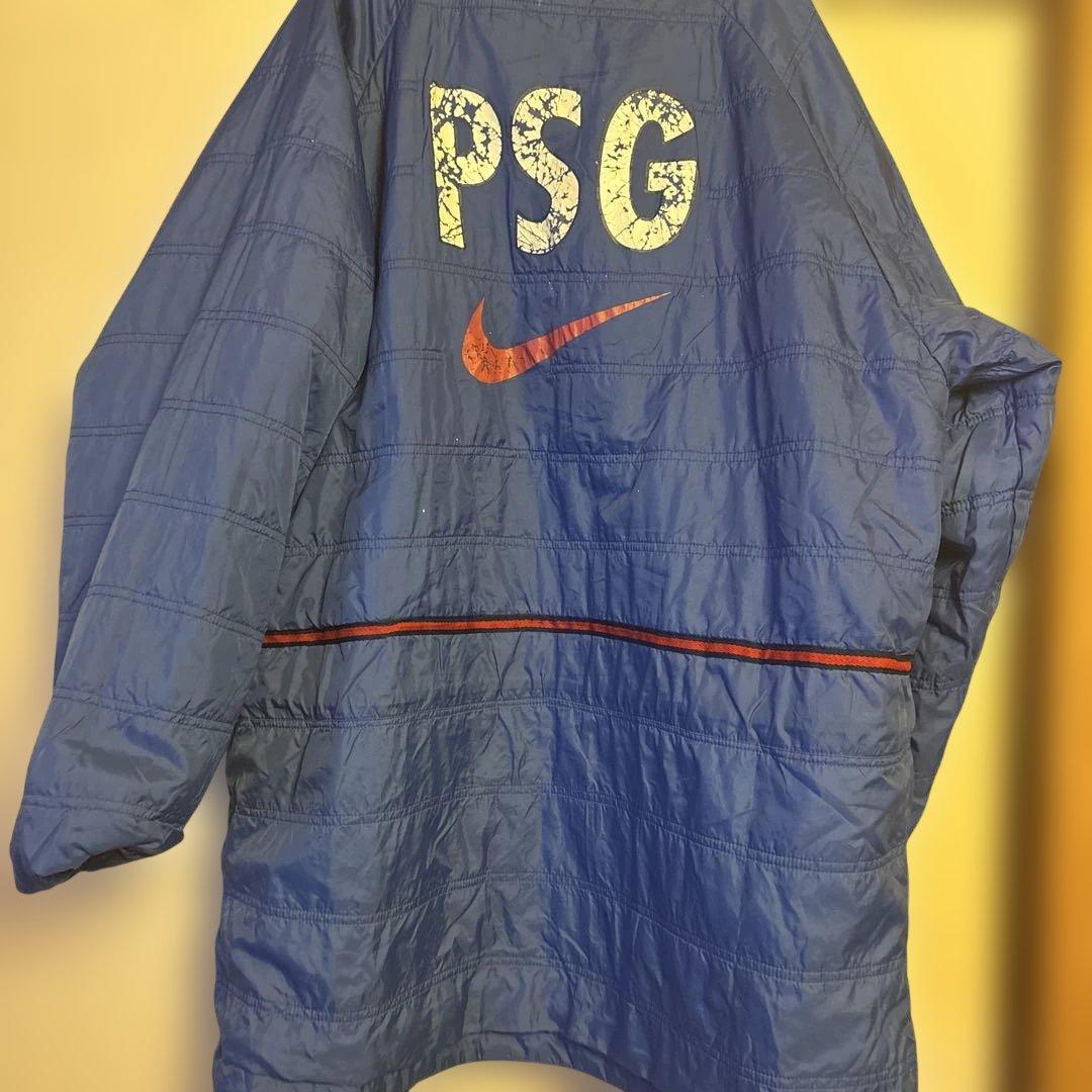 PSG パリサンジェルマン　ダウンジャケット