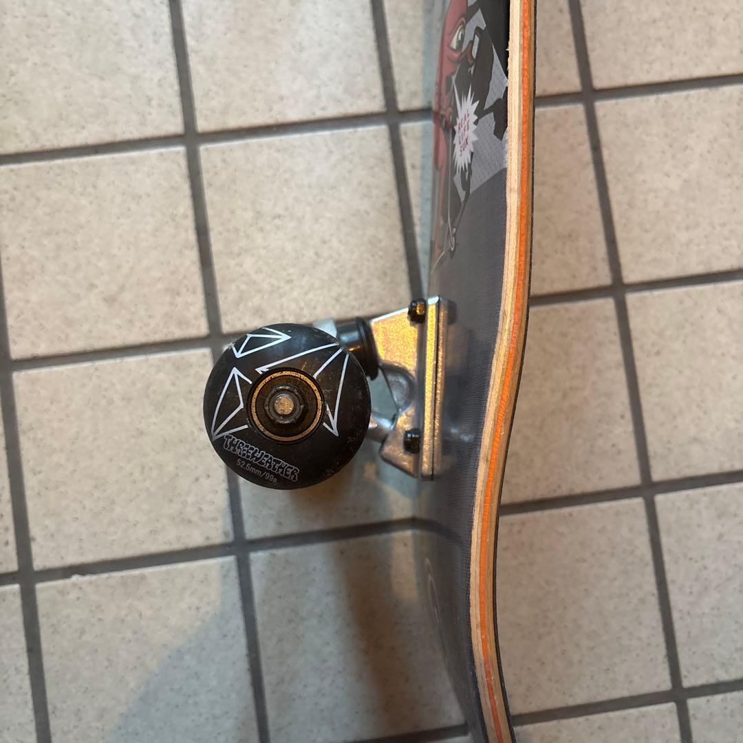トイマシーンスケートボード