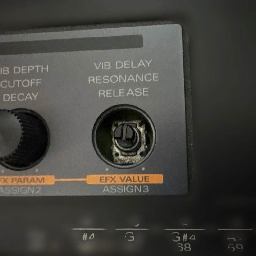 Roland SK-88 Pro 88鍵盤シンセサイザー