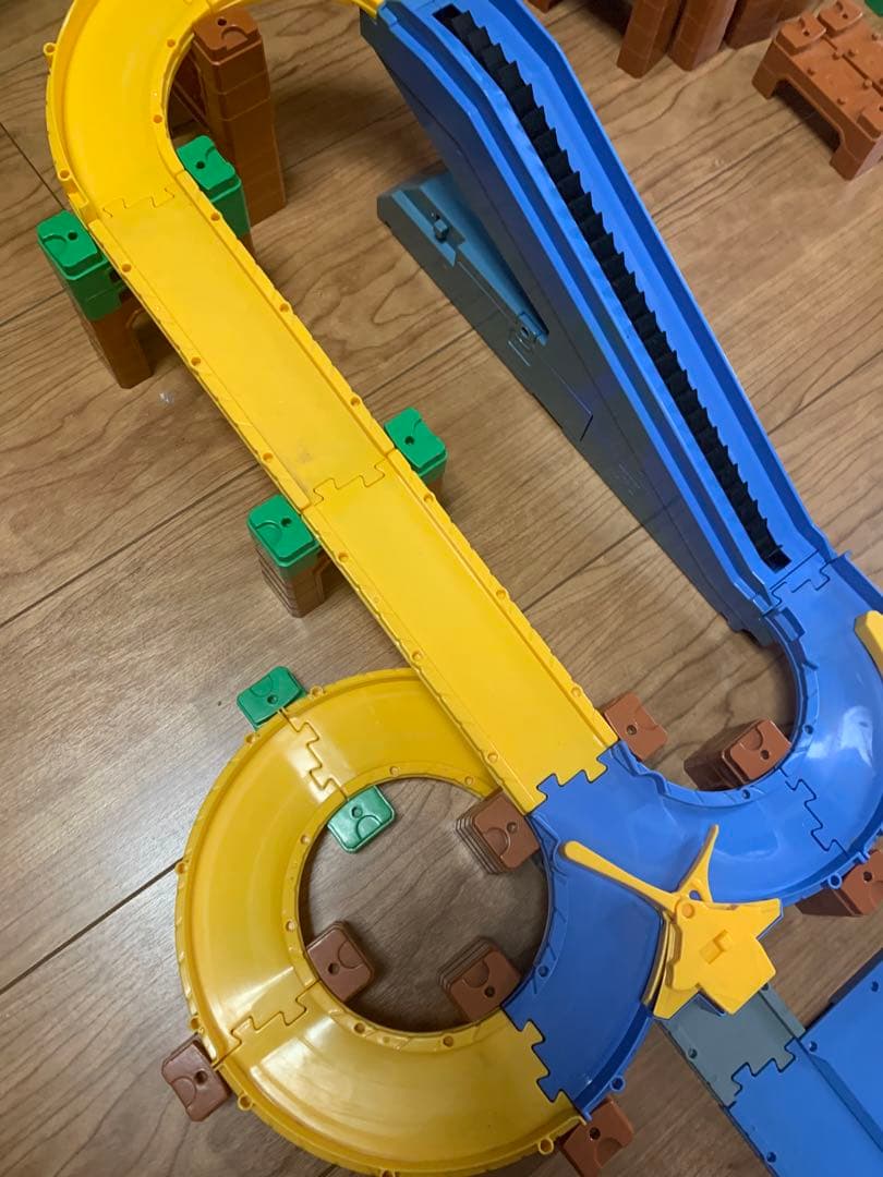 タカラトミートミカシステム 3ACTION オート高速どうろセット& 山道セット