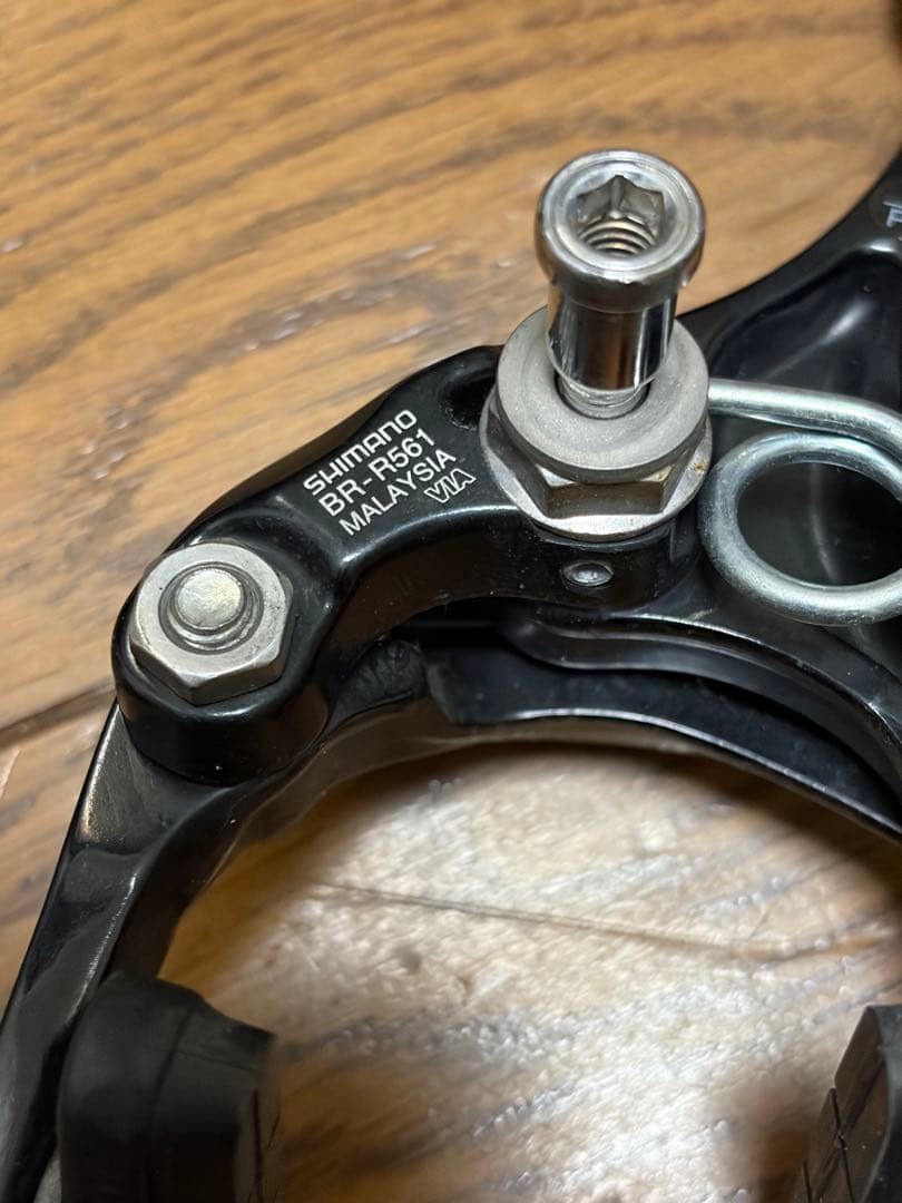 SHIMANO ブレーキキャリパー