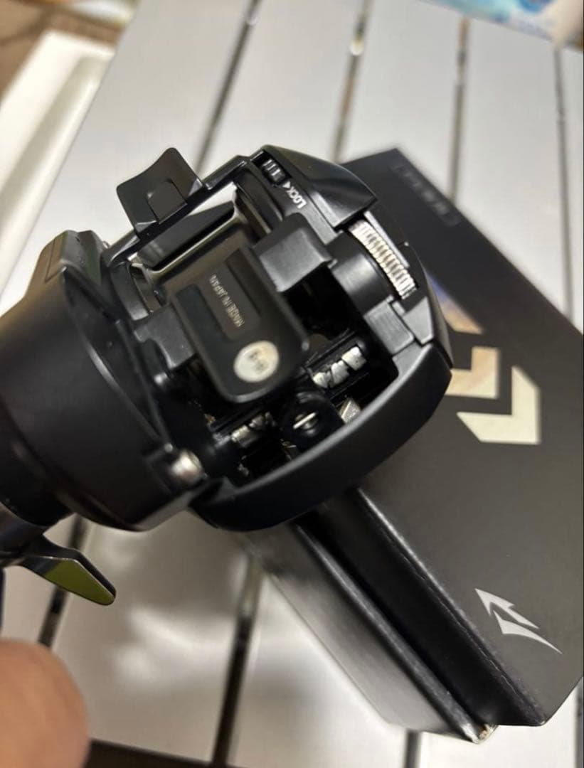 DAIWA SILVERWOLF TW 1000XH ベイトリール