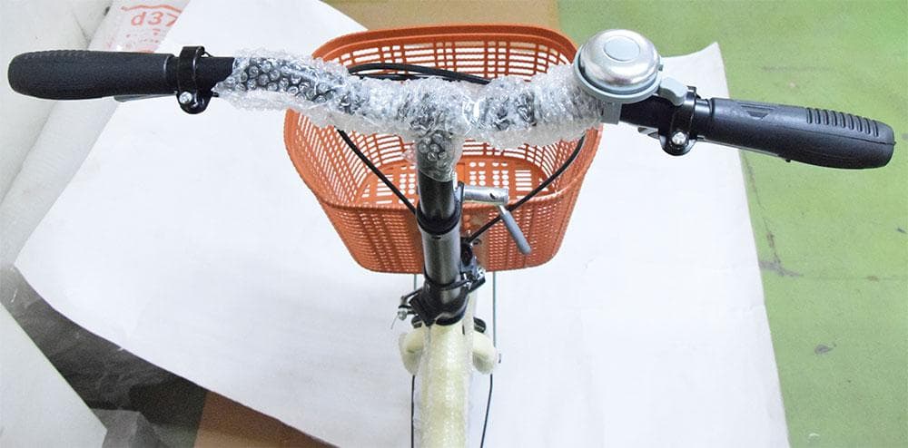 在庫サンプル 折りたたみ自転車 ２０インチ ミニベロ ママチャリカゴ付【ベージュ