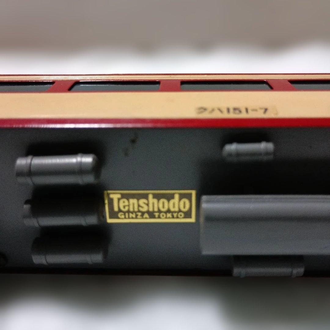 Nゲージ鉄道模型 赤 ベージュ 電車