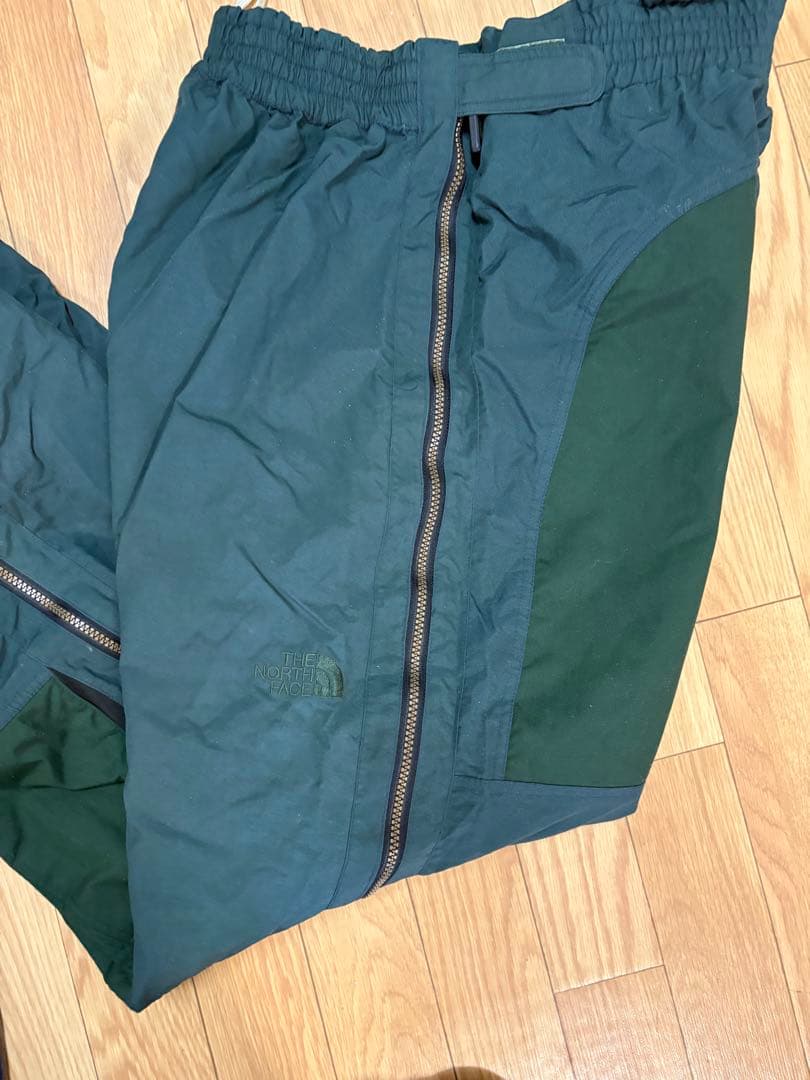 THE NORTH FACE スノーボードパンツ グリーン系