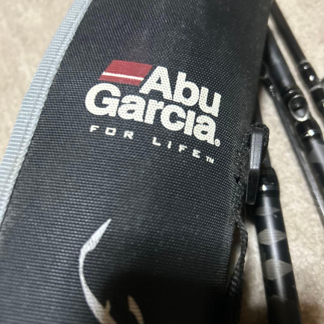 AbuGarcla Hornet 4ピースロッドバスロッド 6.7フィート