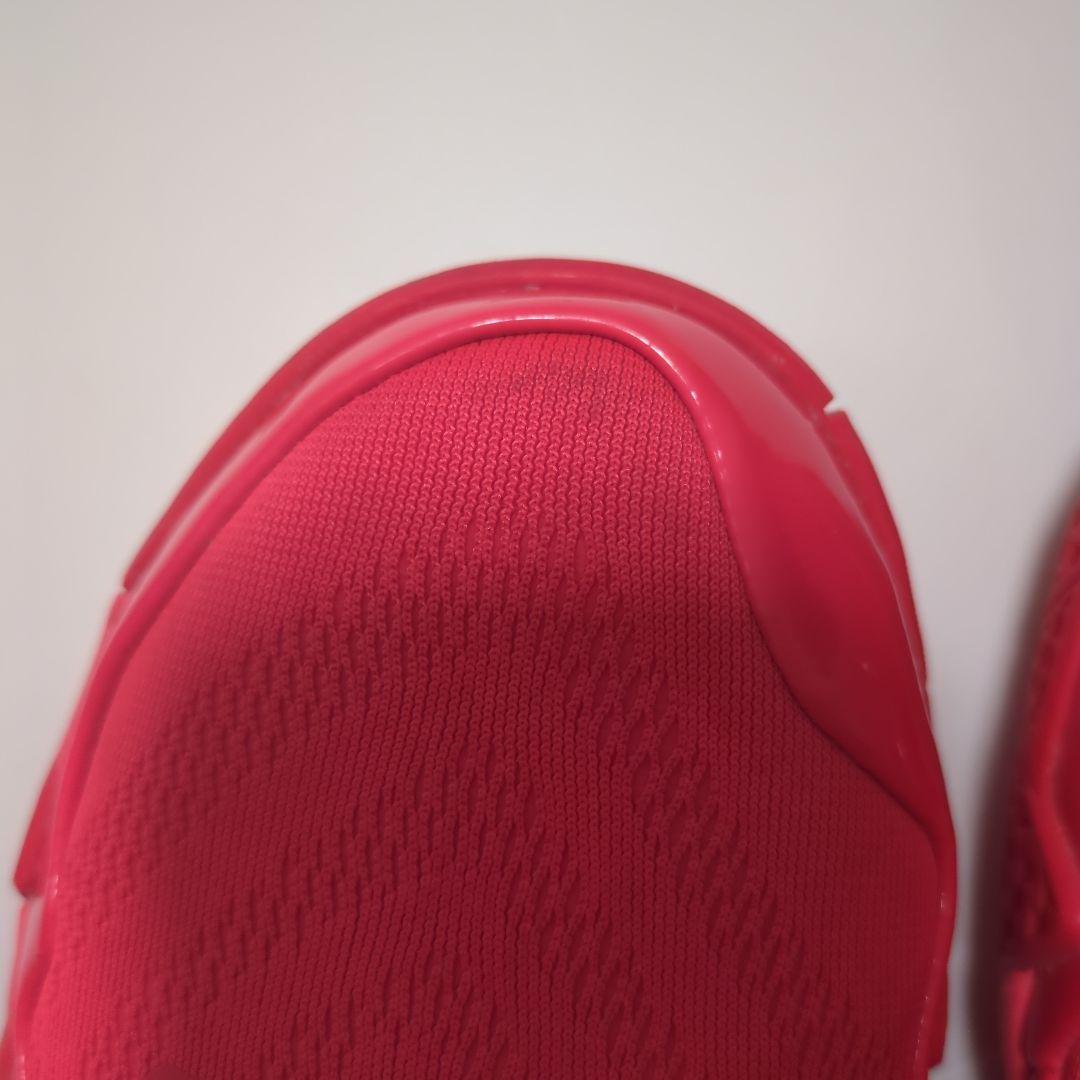Nike Kyrie 4 “Red Carpet” スニーカー