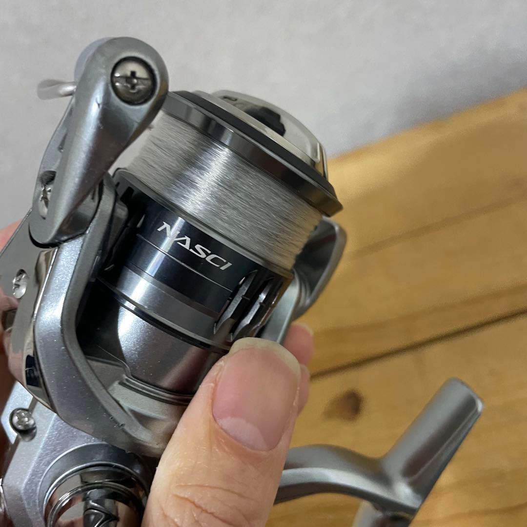 美品　SHIMANO シマノ ナスキー C2000S c シルバー　NASCI