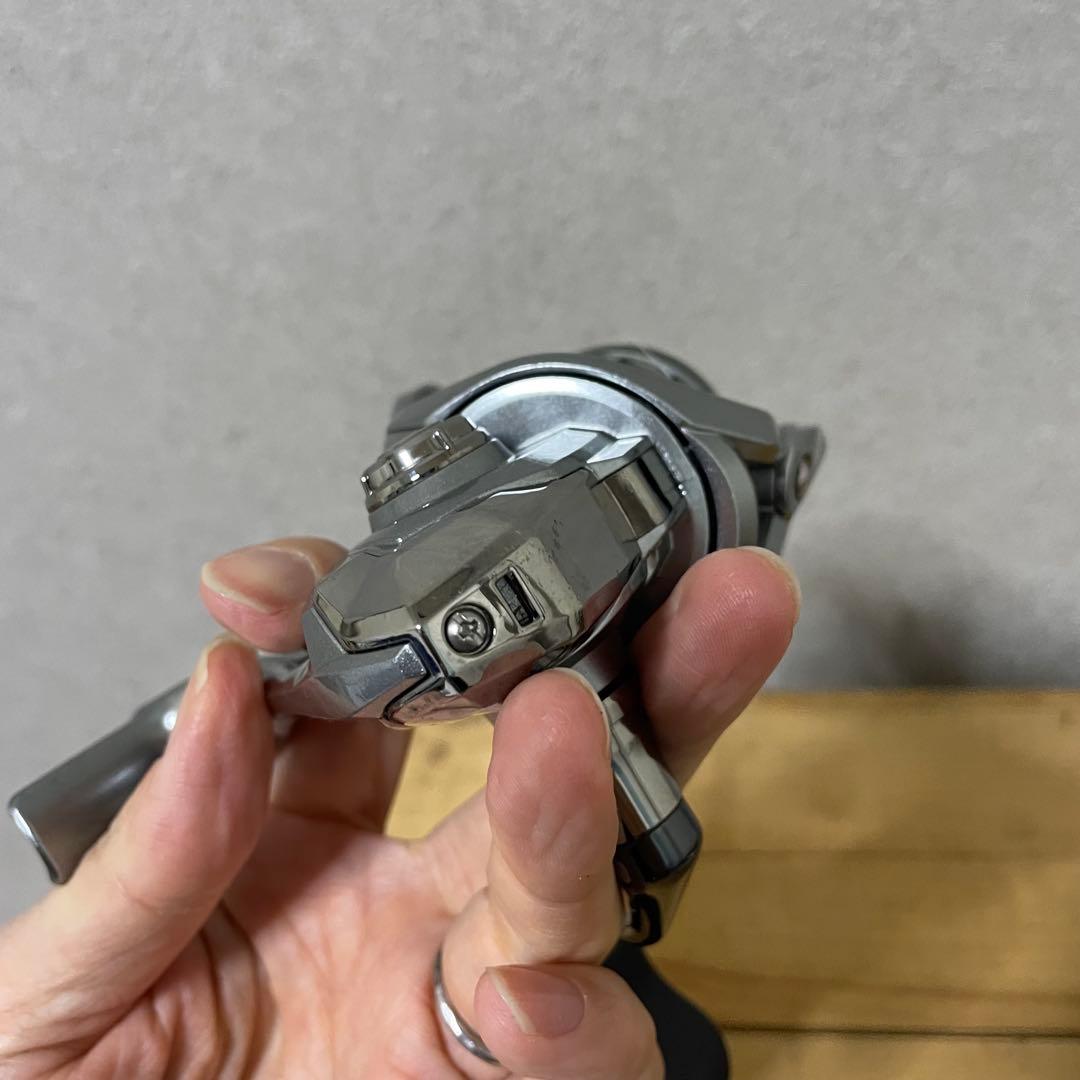 美品　SHIMANO シマノ ナスキー C2000S c シルバー　NASCI