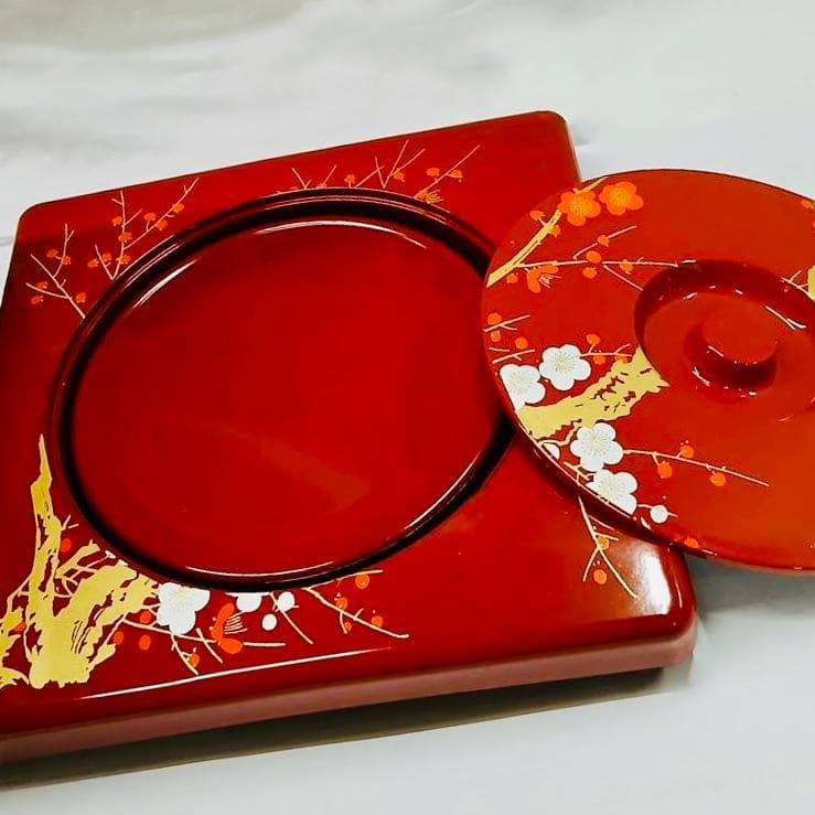 【新品・未使用】会津塗・3段重箱・美しい梅の花模様 ※取皿5枚付き