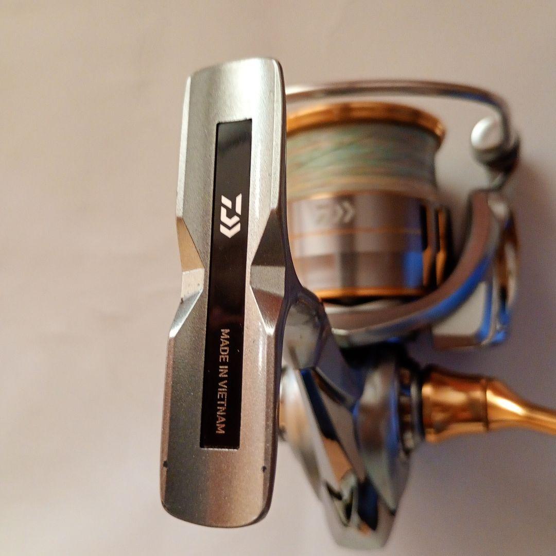 Daiwa freams lt 3000D-C スピニングリール