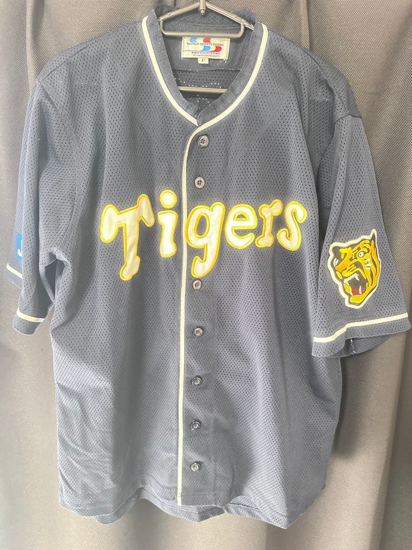 阪神Tigers ユニフォーム 刺繍