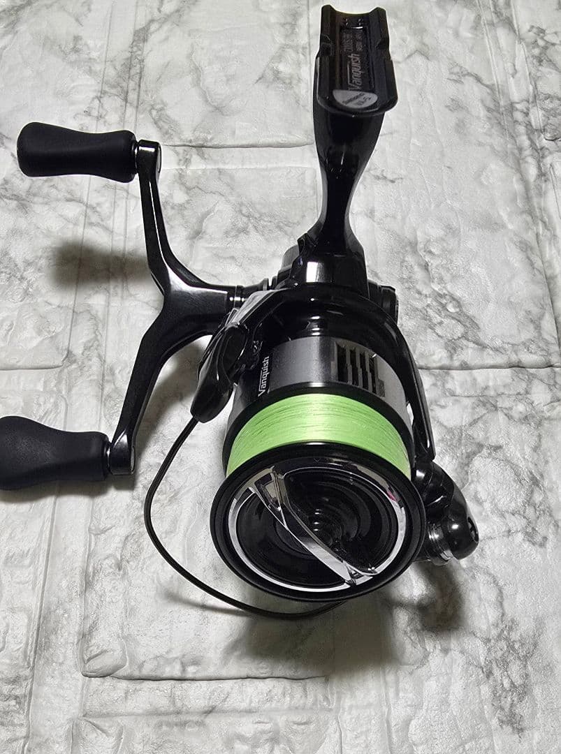 SHIMANO 23ヴァンキッシュ C3000SDHHG　超美品