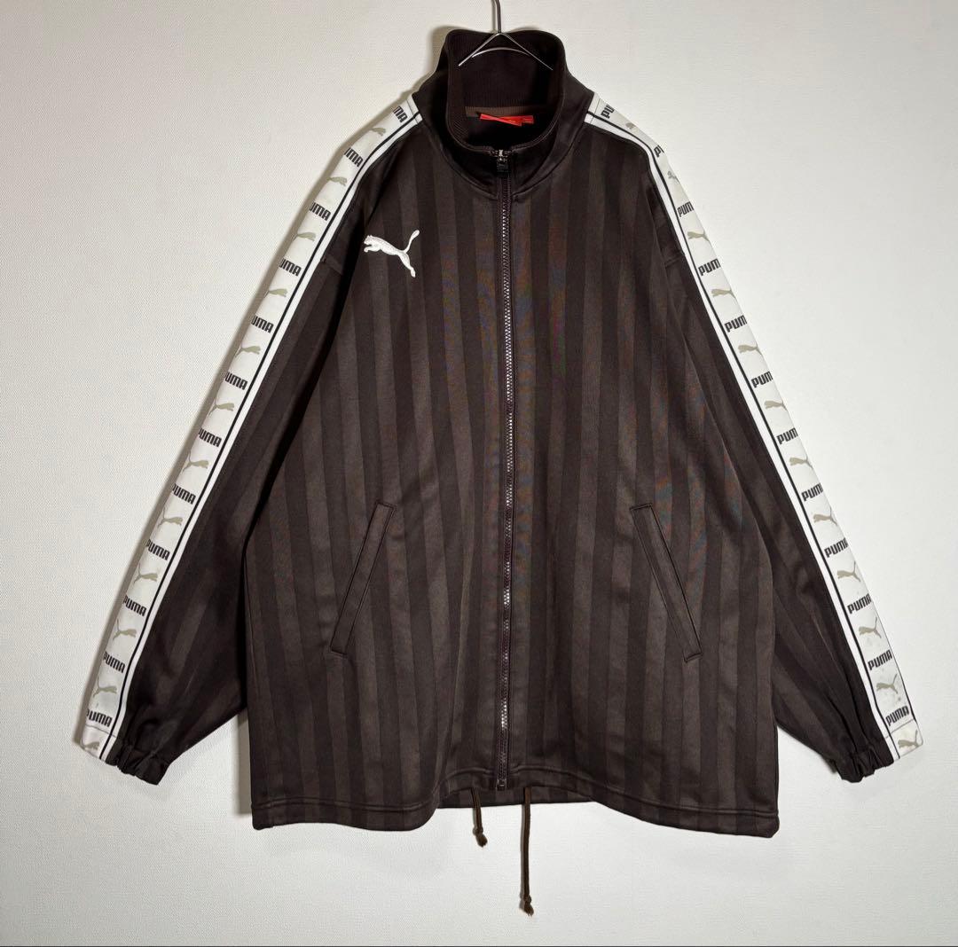 PUMAプーマ セットアップ　バックプリント　トラックジャケット　トラックパンツ