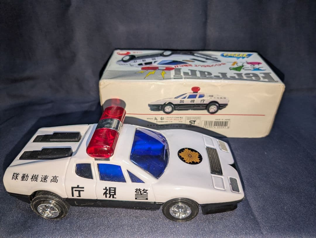 丸彰製ブリキFerrari 警察車両フリクションモデル日本製