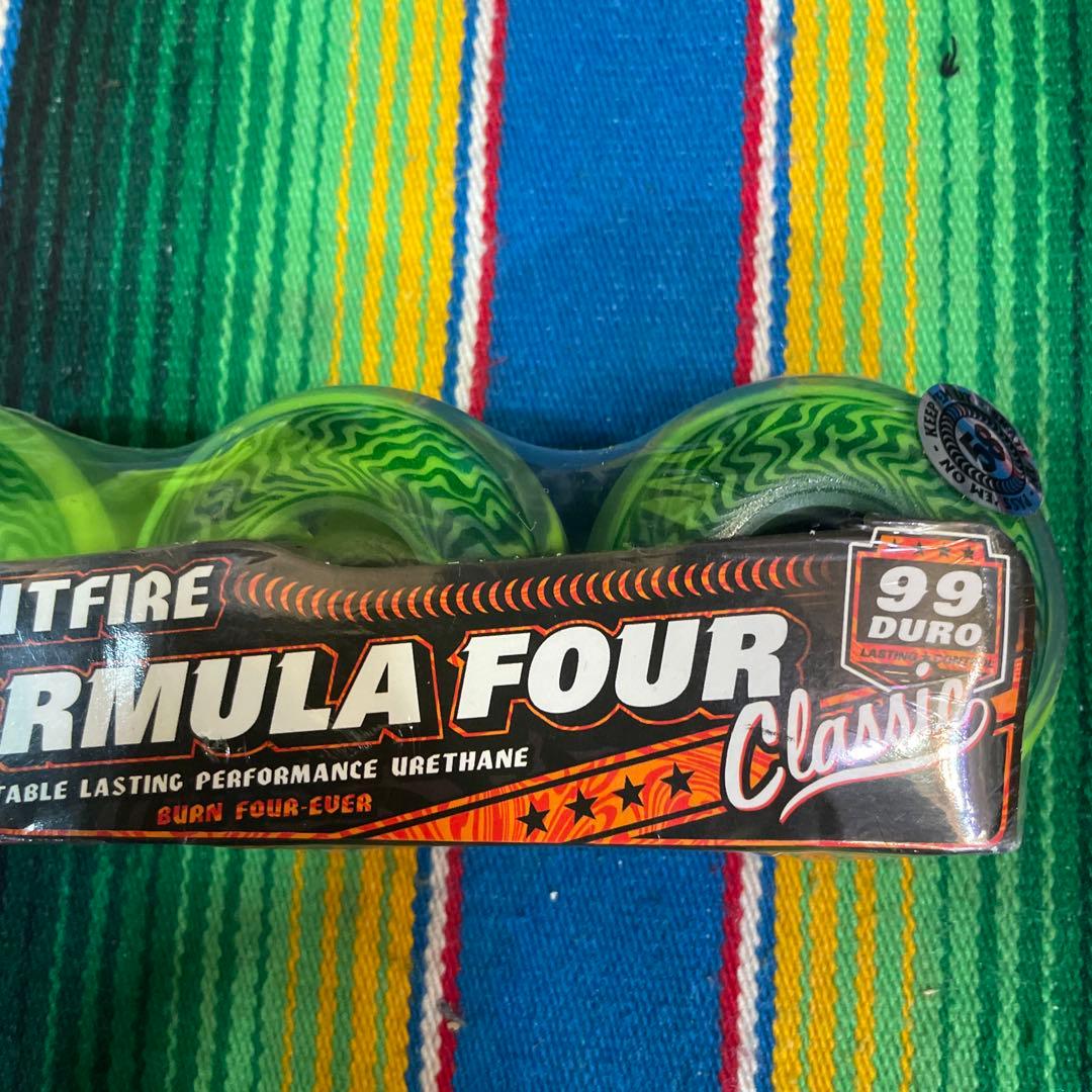 スケートボード SPITFIRE FORMULA FOUR 99DURO 58mm