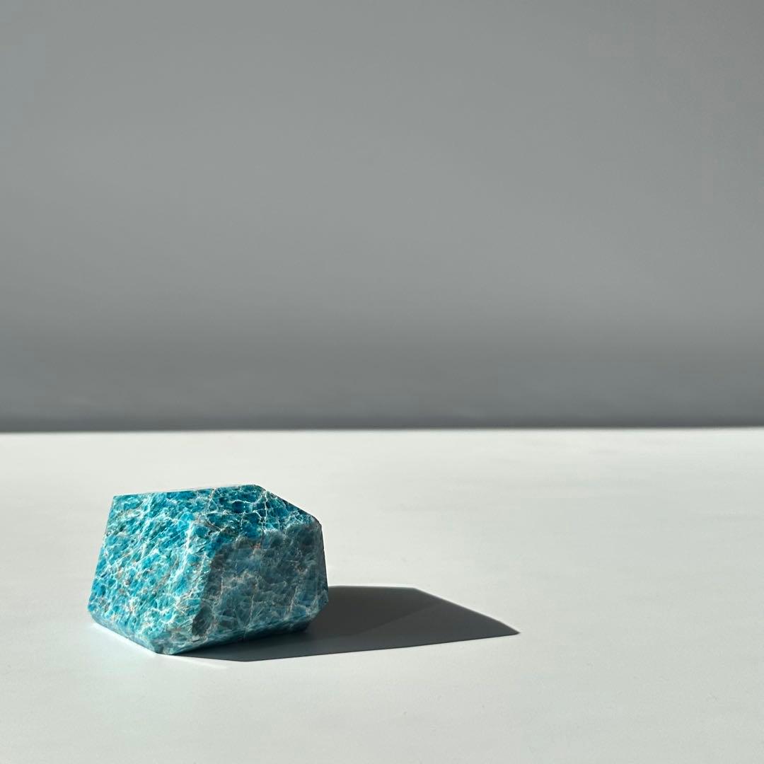Blue apatite ブルーアパタイト 天然石 原石 パワーストーン