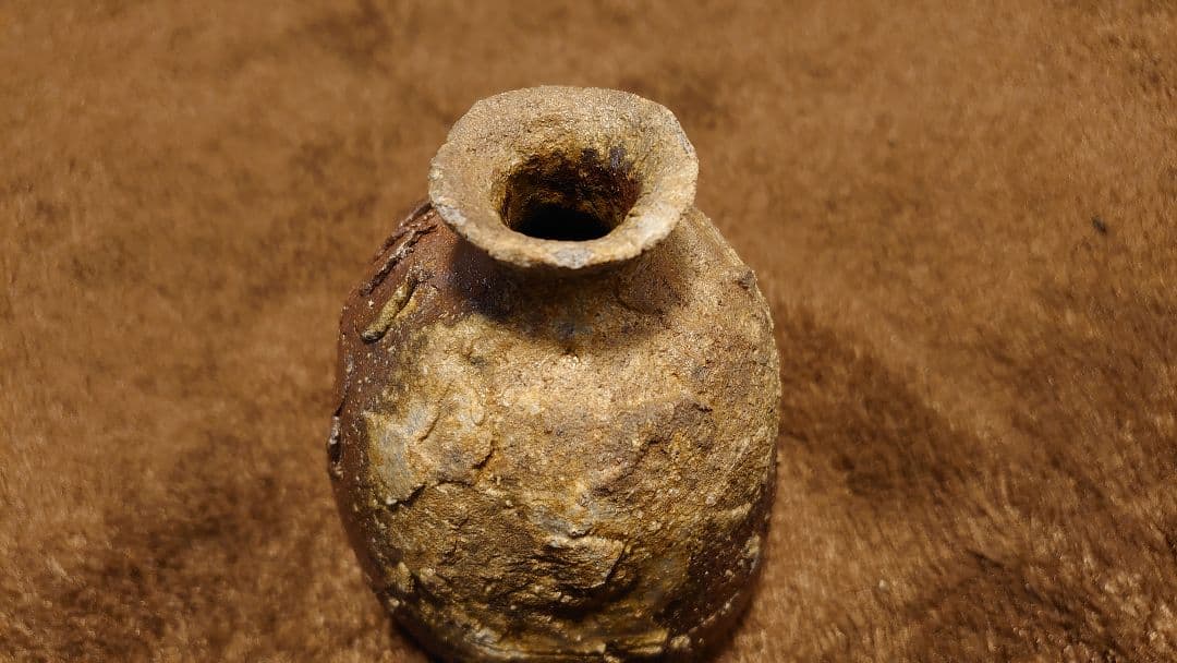 古越前　越前焼　灰釉　小壺　花入　１客