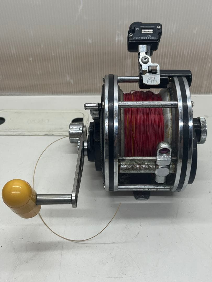 Daiwa レトロなリール 2個セット