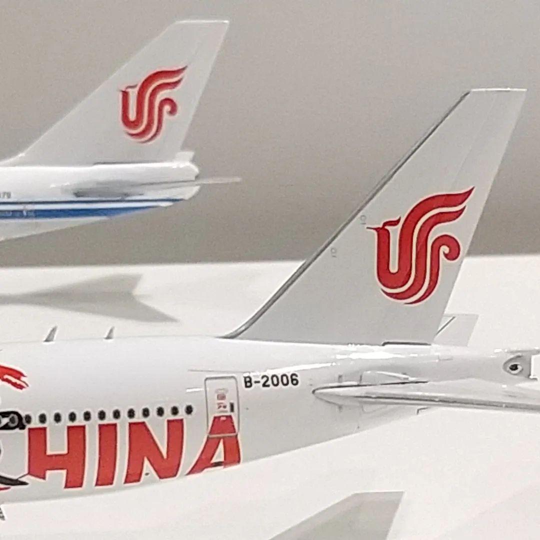 中国国際航空 B777-300 特別塗装機