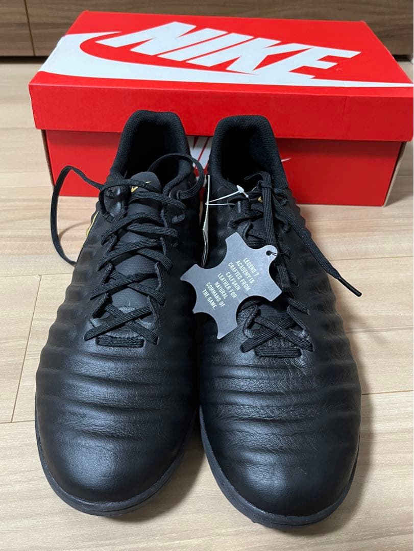 ネバーさん用　ナイキTiempo Legendフットサルシューズ 33cm