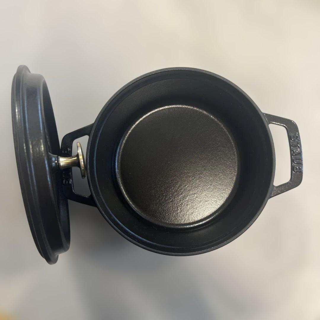 STAUB鍋　18センチ