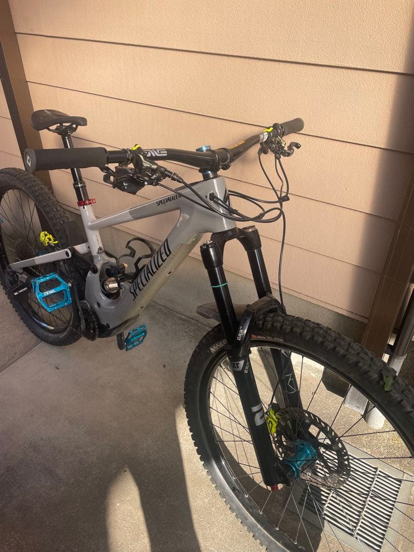 Specialized マウンテンバイク ケニーヴォ サイズs3