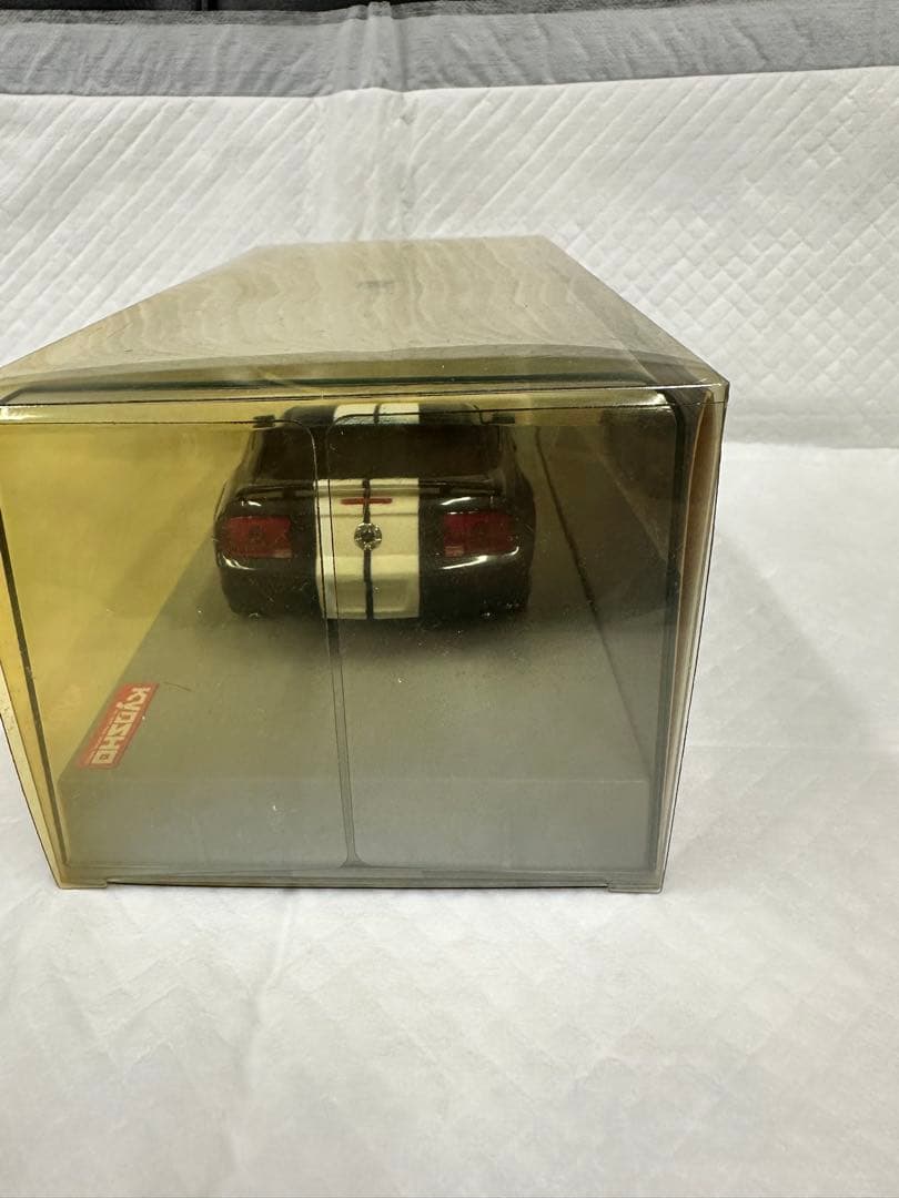 KYOSHO Auto Scale 1/64 黒白ストライプ
