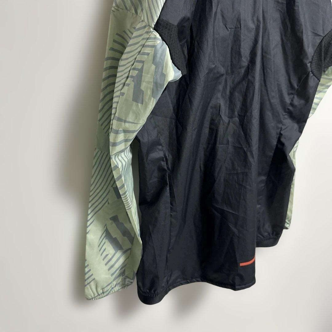 未使用 adidas TERREX ウィンドブレーカー　ナイロンジャケット　XL