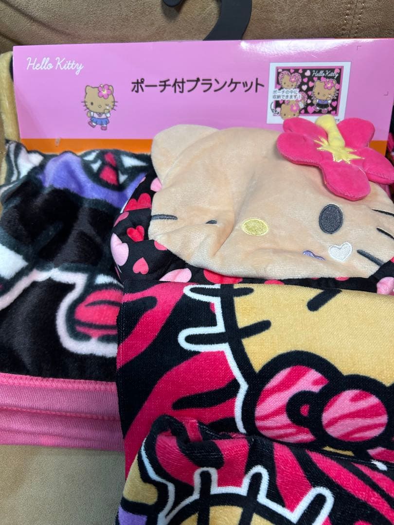しまむらキティちゃん　4点セット